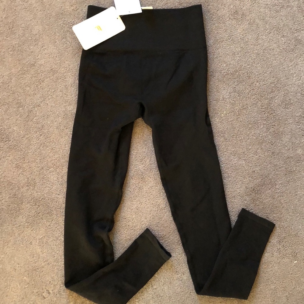 High waisted leggings